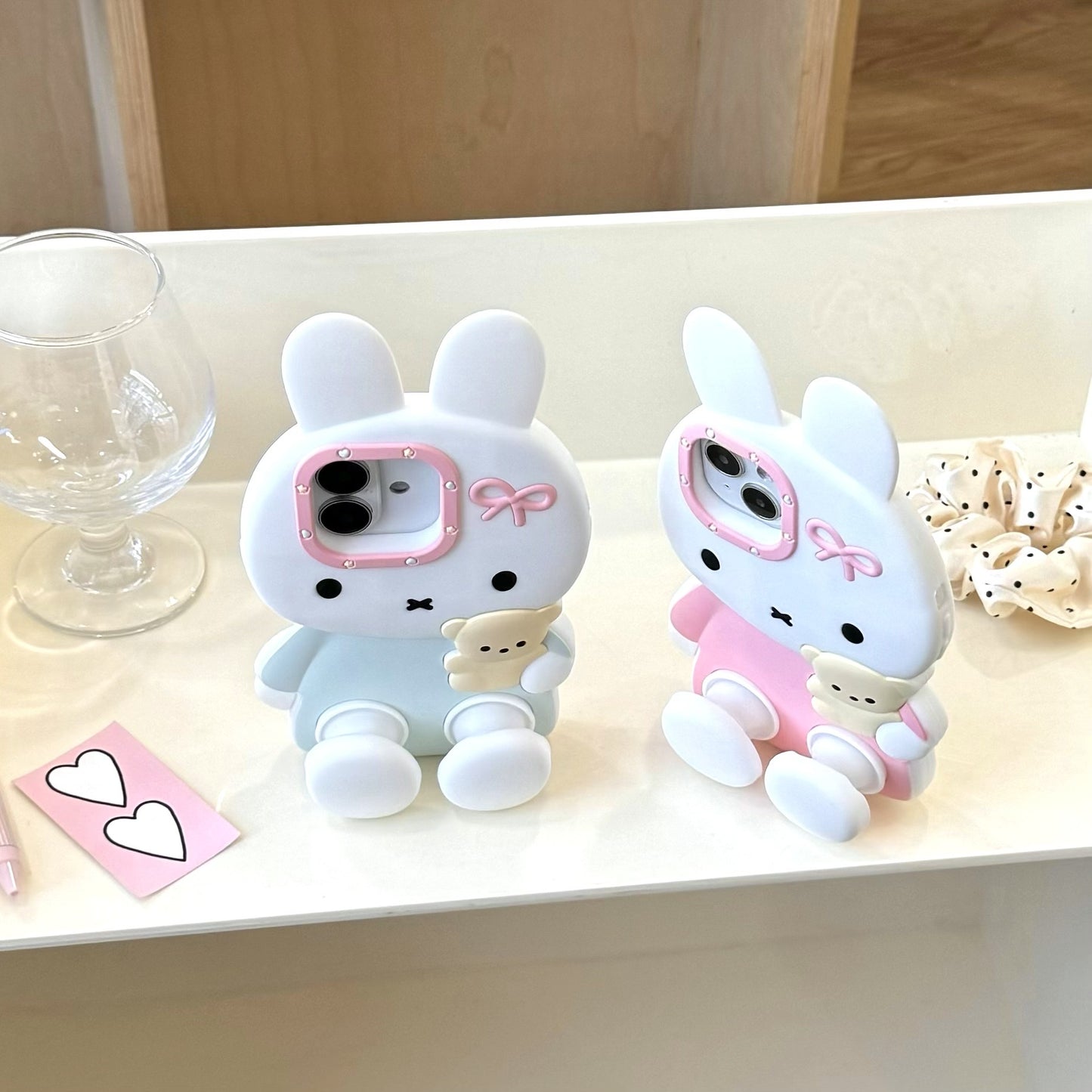 Sitting Miffy