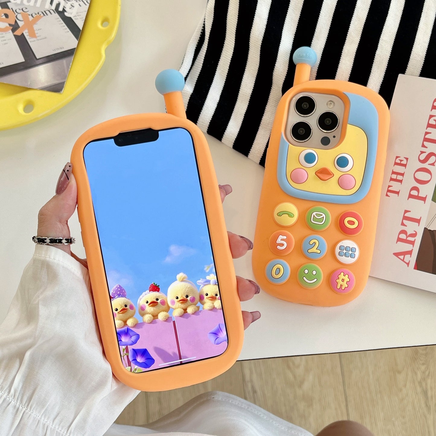 Duckie Cellphone