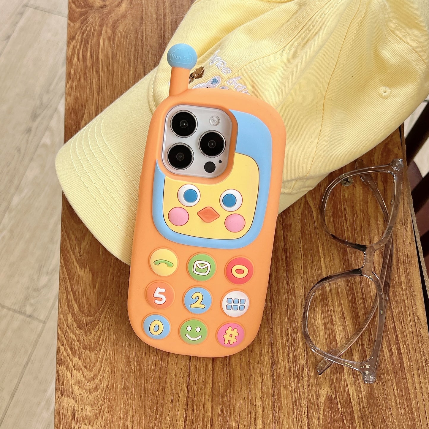 Duckie Cellphone